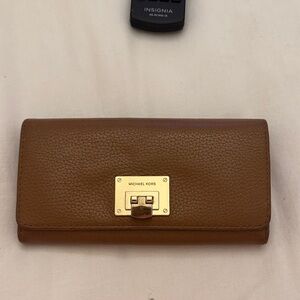 Michael Kors Tan Leather Wallet with Gold Accent